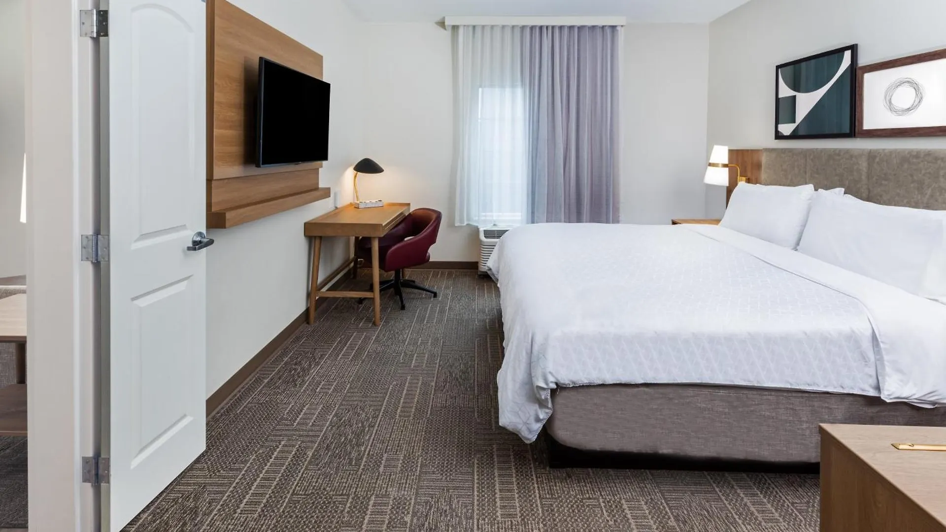 11 Staybridge Suites in the American South Worth Booking